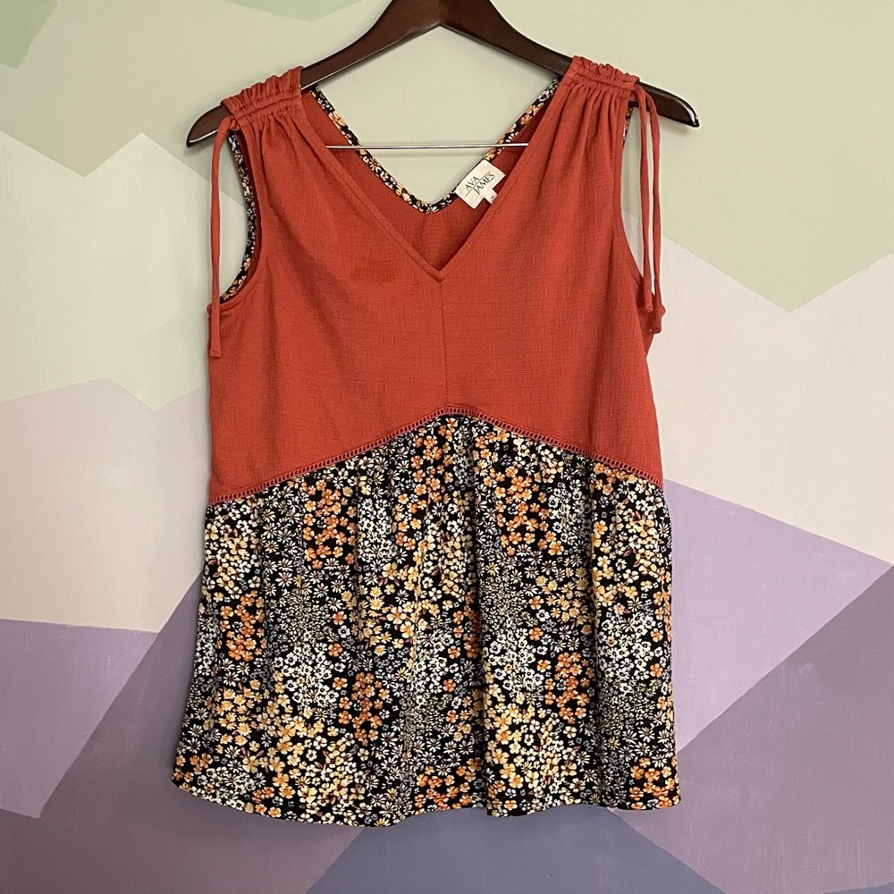 • dainty floral & orange sleeveless top •